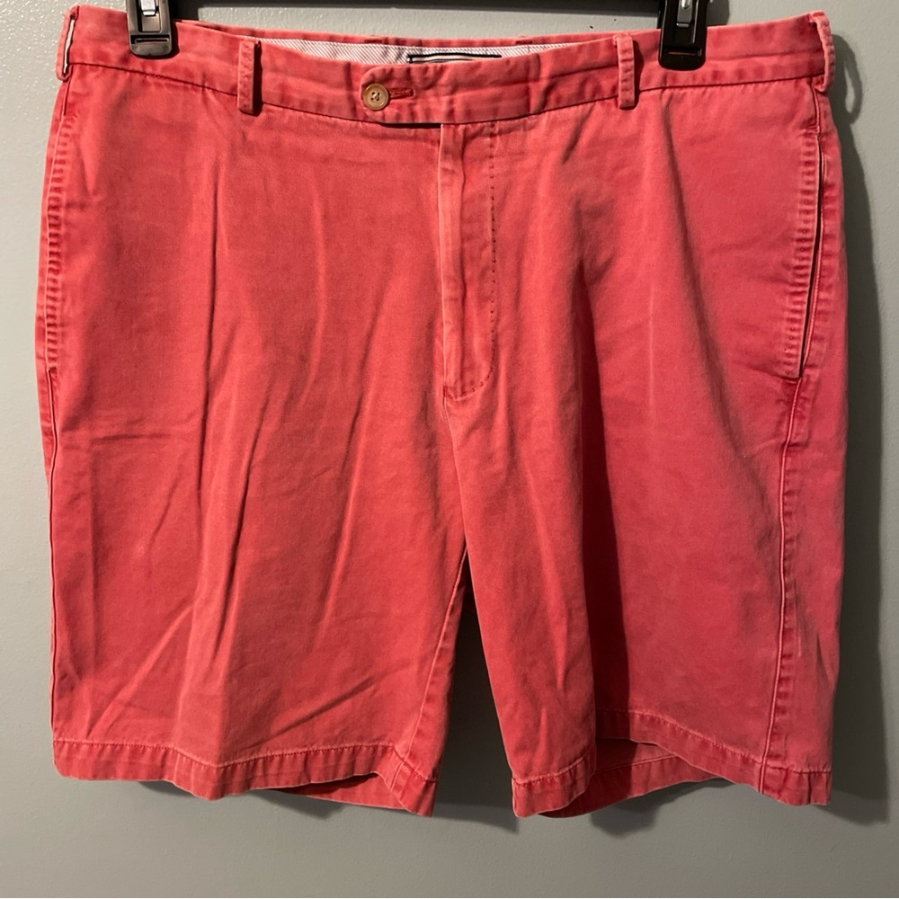 Peter Millar Men’s Pima Cotton Salmon Color Shorts size 36 8 inch inseam